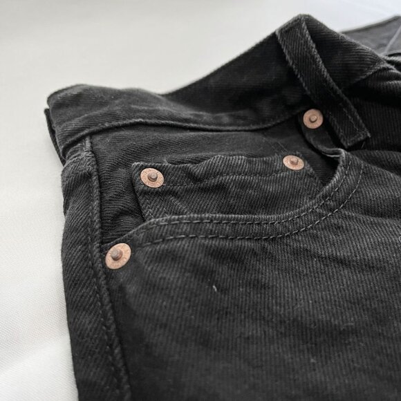 LEVI'S 501 90" STRAIGHT LEG HIGH RISE DENIM JEANS IN BLACK - 27 - Picture 5 of 7